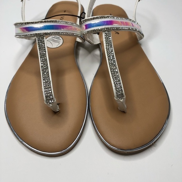 NEW Via Rosa Holographic Silver Jewelled T-Strap Flat Diva Summer Sandals SIZE 6 - Picture 5 of 15